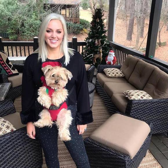 Meet your Posher, Kelsey - Picture 1 of 1